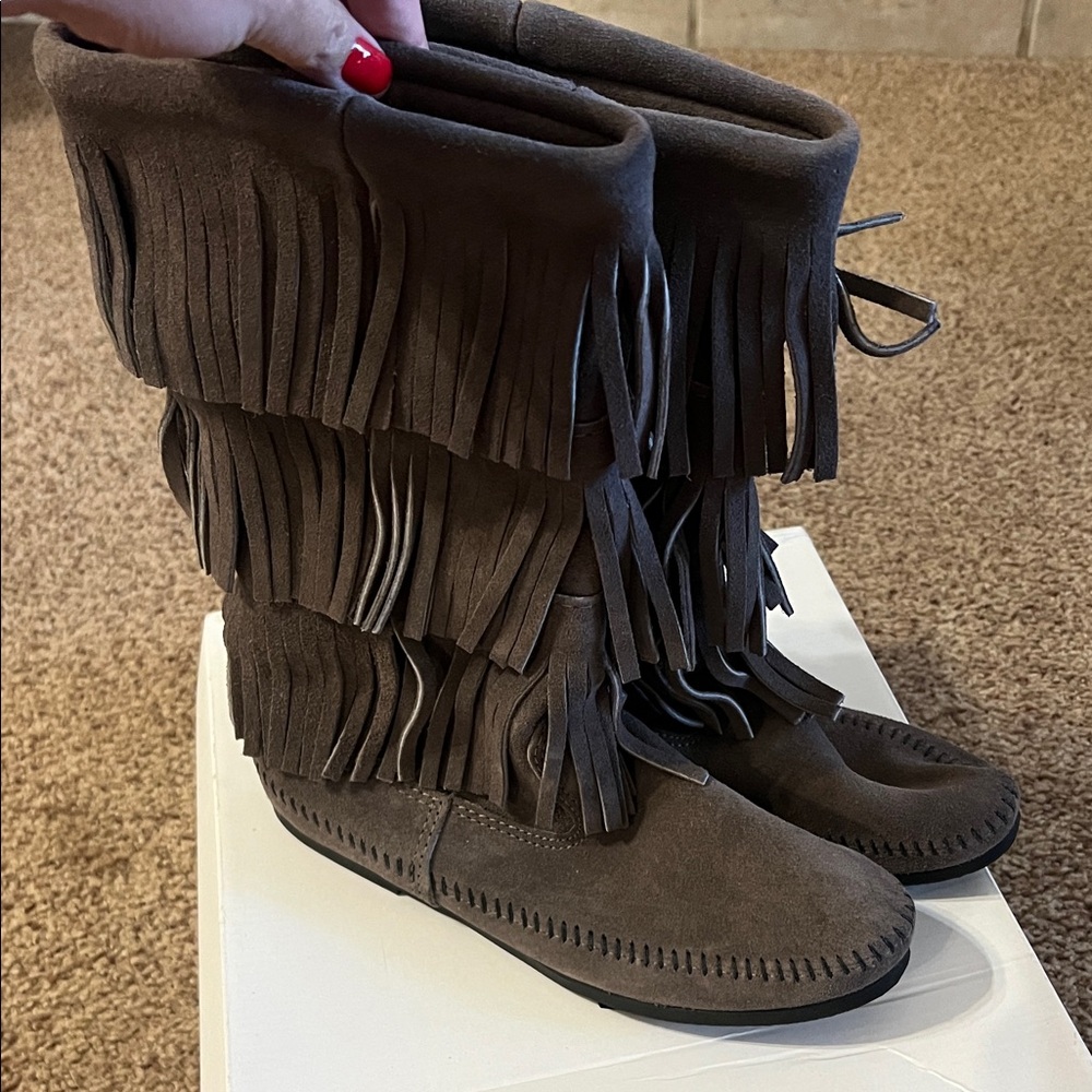 Minnetonka Fringe Ankle Boots - Dark Grey